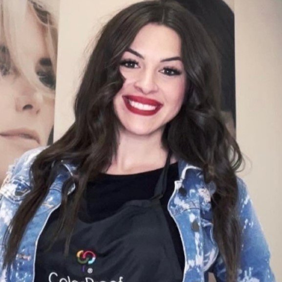 Kasey, hair stylist, Suite 2 at J.Capelli Salon & Suites, League City TX